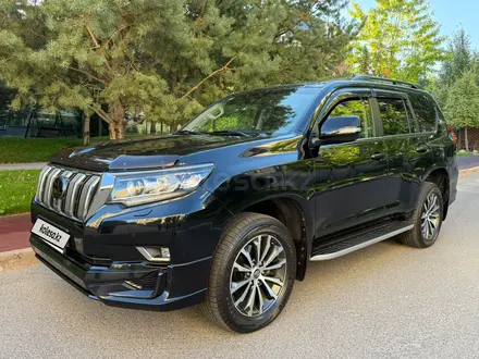 Toyota Land Cruiser Prado 2022 года за 34 200 000 тг. в Алматы – фото 19