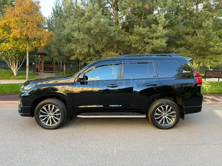 Toyota Land Cruiser Prado 2022 года за 34 200 000 тг. в Алматы – фото 3