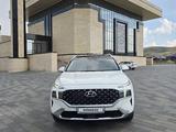 Hyundai Santa Fe 2023 года за 19 000 000 тг. в Усть-Каменогорск – фото 3