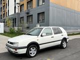 Volkswagen Golf 1994 года за 1 150 000 тг. в Алматы – фото 4