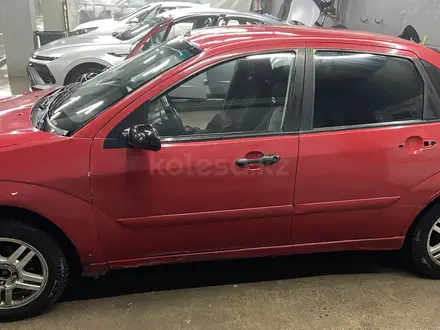 Ford Focus 2004 года за 1 700 000 тг. в Астана – фото 4