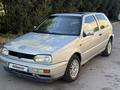 Volkswagen Golf 1997 года за 1 400 000 тг. в Алматы – фото 2
