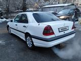 Mercedes-Benz C 200 1994 года за 2 790 000 тг. в Алматы – фото 5