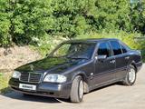 Mercedes-Benz C 220 1995 годаfor2 000 000 тг. в Караганда