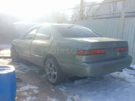 Toyota Camry 1999 года за 1 800 000 тг. в Алматы – фото 11