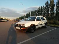 Volkswagen Golf 1995 годаfor2 000 000 тг. в Астана