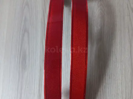 Отражатель, катафот, фонарь заднего бампера на Mersedes-benz GL X166 за 14 000 тг. в Алматы – фото 2