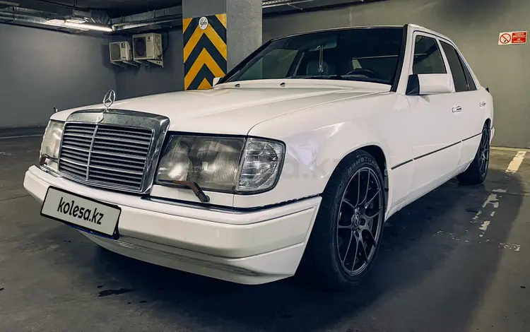 Mercedes-Benz E 230 1990 года за 2 700 000 тг. в Алматы