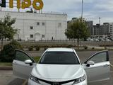 Toyota Camry 2019 годаүшін13 450 000 тг. в Алматы