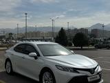 Toyota Camry 2019 годаүшін13 450 000 тг. в Алматы – фото 5