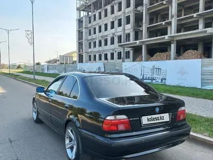 BMW 528 1996 года за 3 800 000 тг. в Алматы – фото 4