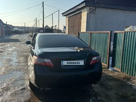 Toyota Camry 2006 года за 5 700 000 тг. в Актобе – фото 3