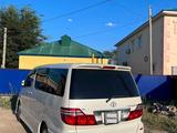 Toyota Alphard 2005 годаүшін9 000 000 тг. в Атырау