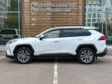 Toyota RAV4 Luxe 2021 года за 15 300 000 тг. в Астана – фото 3