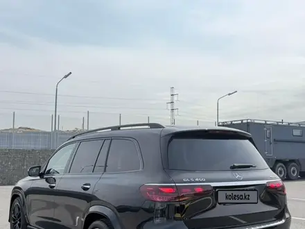 Mercedes-Benz GLS 450 4MATIC 2026 года за 93 775 000 тг. в Шымкент – фото 9