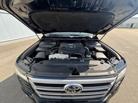 Toyota Land Cruiser 2023 года за 57 000 000 тг. в Астана – фото 13