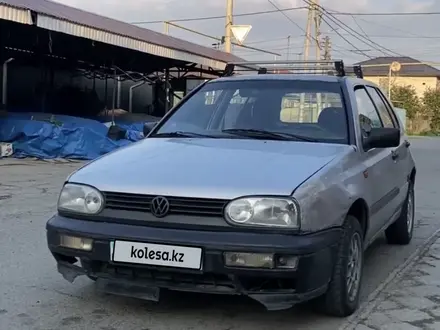 Volkswagen Golf 1993 года за 500 000 тг. в Алматы