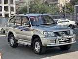 Toyota Land Cruiser Prado 2001 года за 10 700 000 тг. в Алматы – фото 2