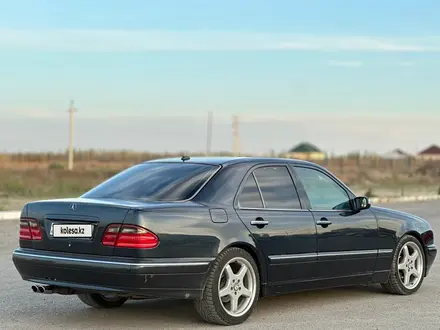 Mercedes-Benz E 320 2001 года за 5 000 000 тг. в Шиели – фото 33