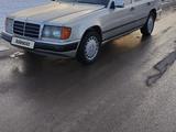 Mercedes-Benz E 230 1986 годаүшін1 300 000 тг. в Тараз – фото 3