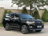 Toyota Land Cruiser 2018 года за 37 500 000 тг. в Шымкент – фото 3