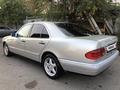 Mercedes-Benz E 230 1996 годаүшін2 300 000 тг. в Алматы – фото 5