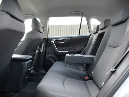Toyota RAV4 Prestige+ 2025 года за 18 290 000 тг. в Шымкент – фото 11