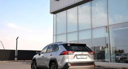 Toyota RAV4 Prestige+ 2025 года за 21 790 000 тг. в Шымкент – фото 2