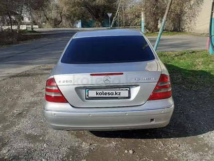 Mercedes-Benz E 200 2004 года за 5 000 000 тг. в Тараз – фото 4