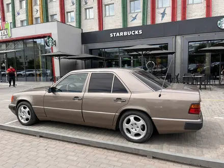 Mercedes-Benz E 280 1992 года за 3 900 000 тг. в Туркестан