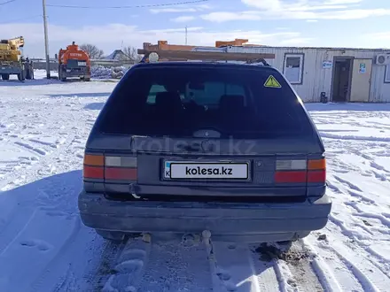 Volkswagen Passat 1993 года за 1 500 000 тг. в Тараз – фото 2