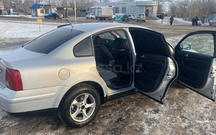 Volkswagen Passat 1997 годаfor2 400 000 тг. в Костанай