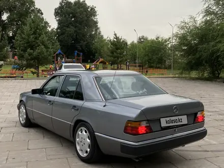 Mercedes-Benz E 280 1991 годаүшін2 800 000 тг. в Алматы – фото 5