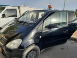 Mercedes-Benz A 140 2000 годаүшін2 000 000 тг. в Актау – фото 4