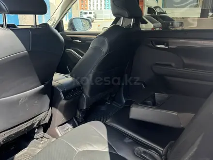 Toyota Highlander 2022 года за 24 800 000 тг. в Актау – фото 11