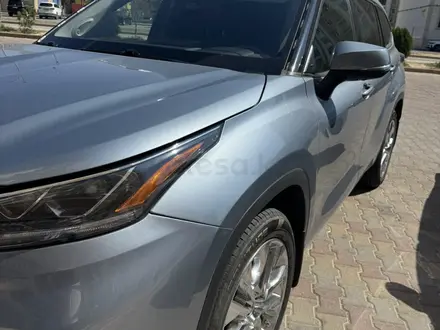 Toyota Highlander 2022 года за 24 800 000 тг. в Актау – фото 3