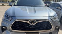 Toyota Highlander 2022 годаүшін20 800 000 тг. в Актау