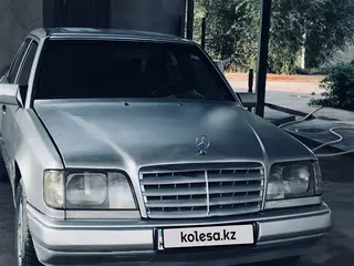 Mercedes-Benz E 280