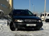 Volvo V40 1998 годаүшін2 490 000 тг. в Алматы