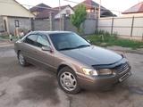 Toyota Camry 1999 годаүшін4 500 000 тг. в Алматы – фото 2