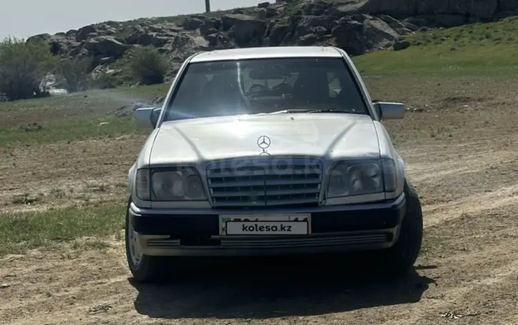 Mercedes-Benz E 220 1995 года за 2 000 000 тг. в Шиели