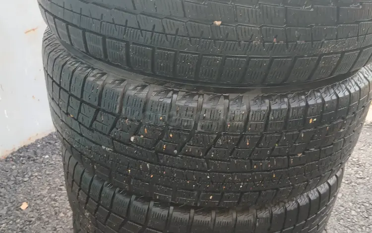Комплект резины 215/55/17 за 125 000 тг. в Павлодар