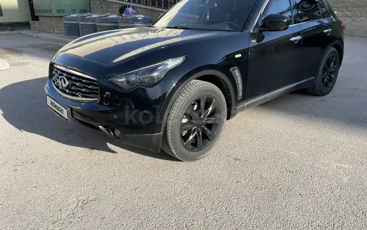 Infiniti FX35 2009 годаүшін6 500 000 тг. в Алматы