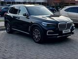 BMW X5 2018 года за 38 800 000 тг. в Усть-Каменогорск – фото 3