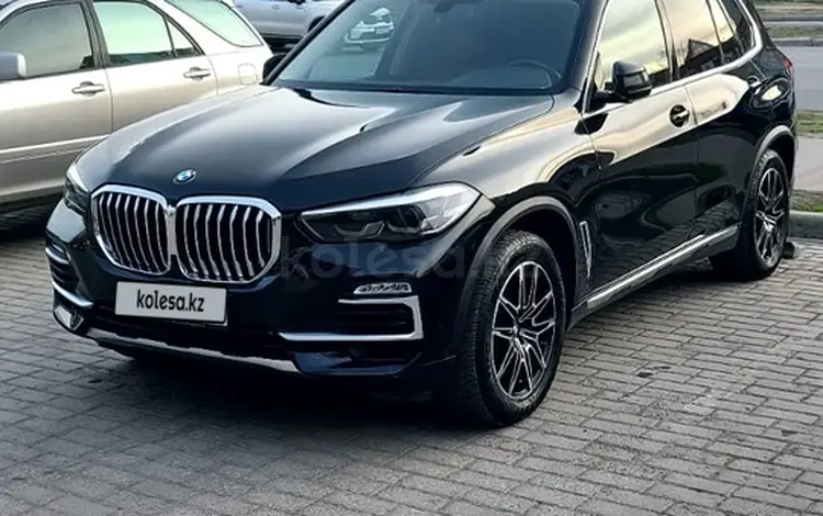 BMW X5 2018 года за 38 800 000 тг. в Усть-Каменогорск