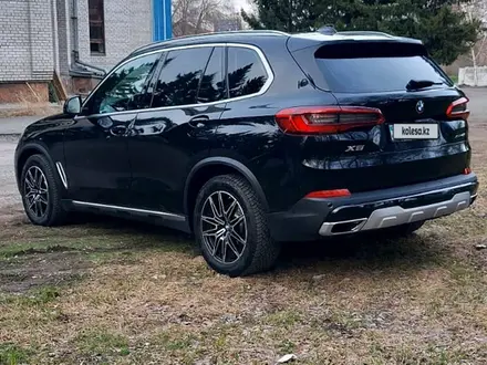 BMW X5 2018 года за 38 800 000 тг. в Усть-Каменогорск – фото 9