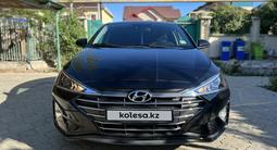 Hyundai Elantra 2019 года за 8 599 999 тг. в Актау – фото 2