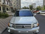 Toyota Highlander 2003 годаүшін7 000 000 тг. в Алматы – фото 2