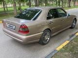 Mercedes-Benz C 220 1993 годаүшін1 650 000 тг. в Алматы – фото 4