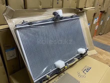 Основной радиатор на Camry 50 в наличии! за 25 000 тг. в Алматы – фото 2